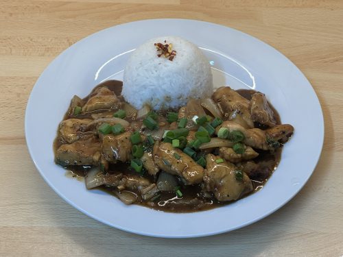 Kuřecí kousky na černém pepři – 黑椒鸡丁 – hēijiāo jīdīng