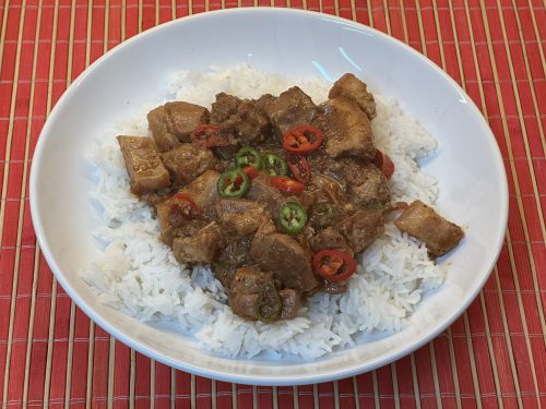 Binagoongang Baboy – vepřové dušené s krevetovou pastou