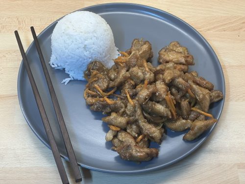 Kuře s česnekem – 蒜头鸡 – Suàntóu Jī